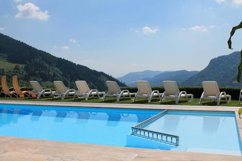 Hotel Panoramadorf Saualpe à Eberstein Extérieur photo